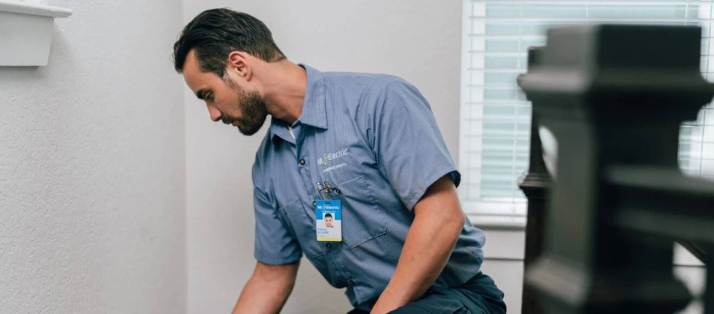 Electrical Outlet Replacement in Fairmont Mills, SC
